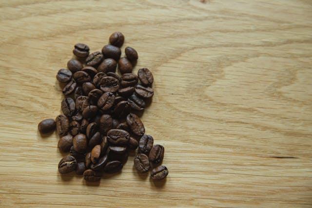 L’origine du café : entre mythes et réalités actuelles