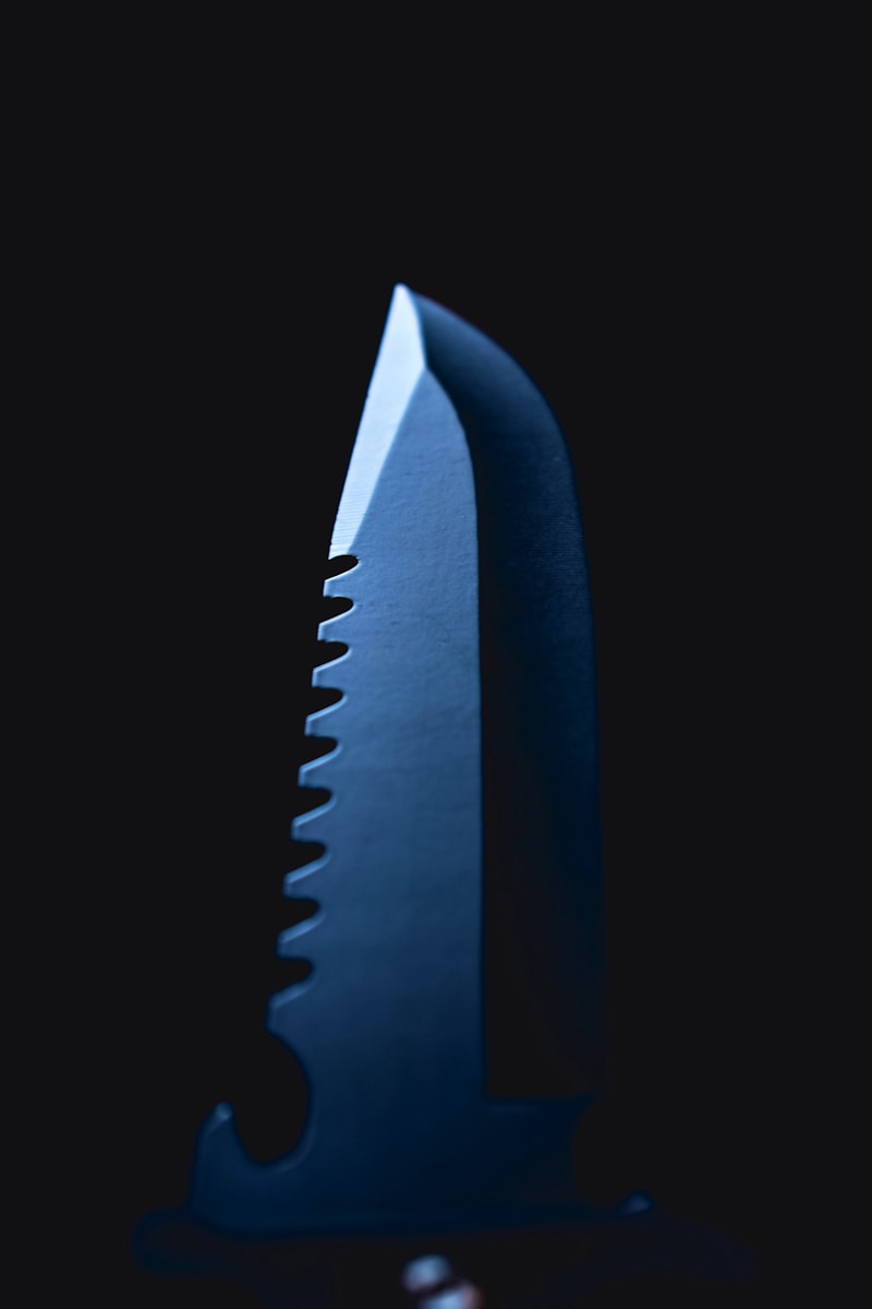 Couteau multifonction