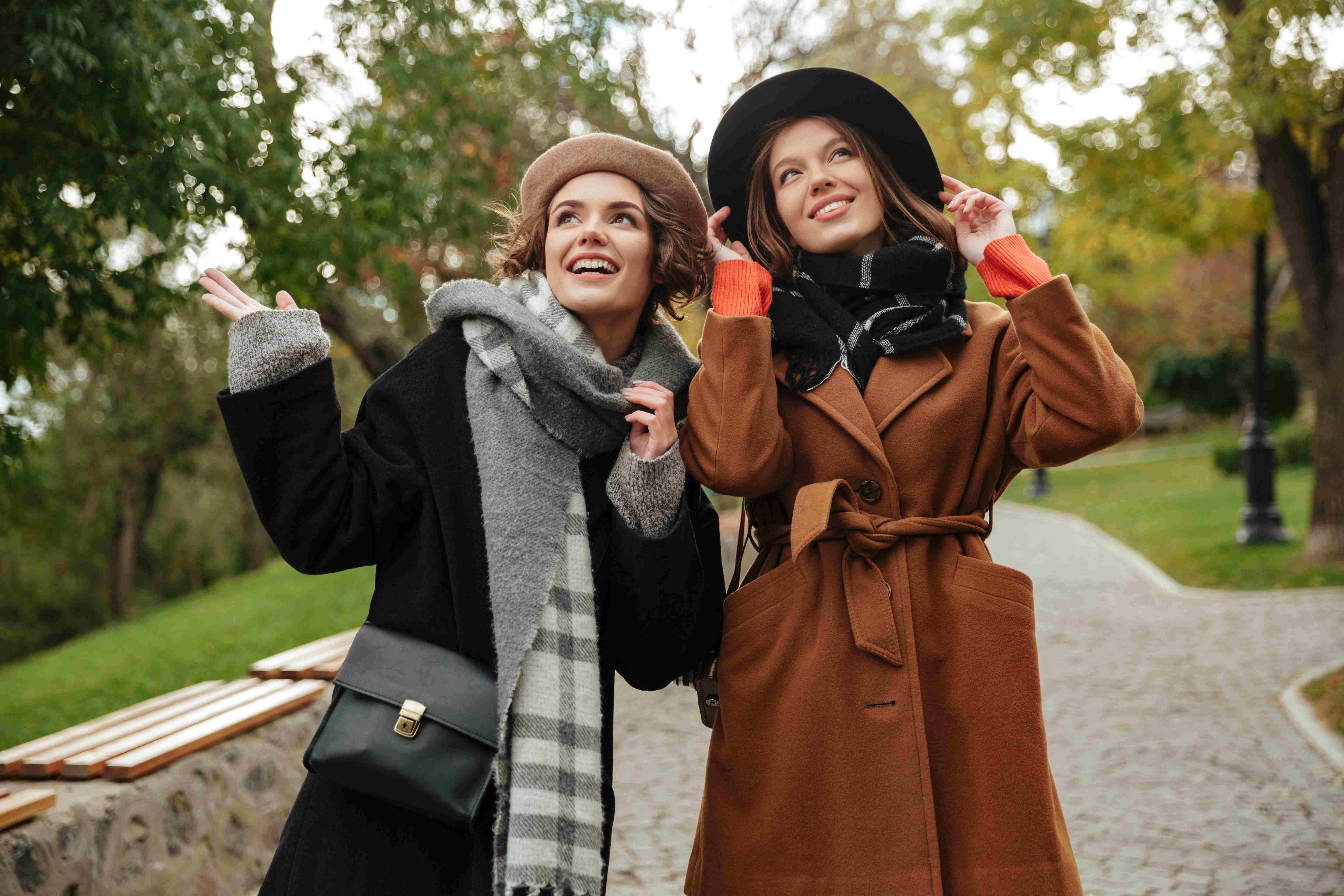 Découvrez des parkas stylées et résistantes aux intempéries pour l'hiver